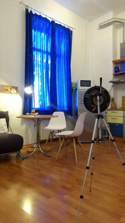Apartment On Horodetskoho 4 基輔 客房 照片