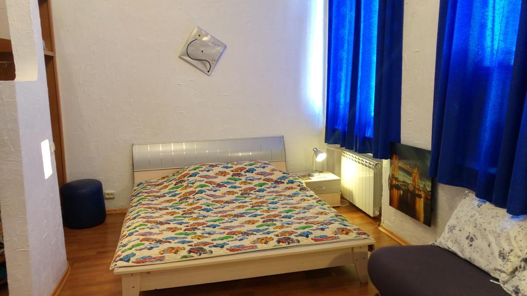 Apartment On Horodetskoho 4 基輔 客房 照片